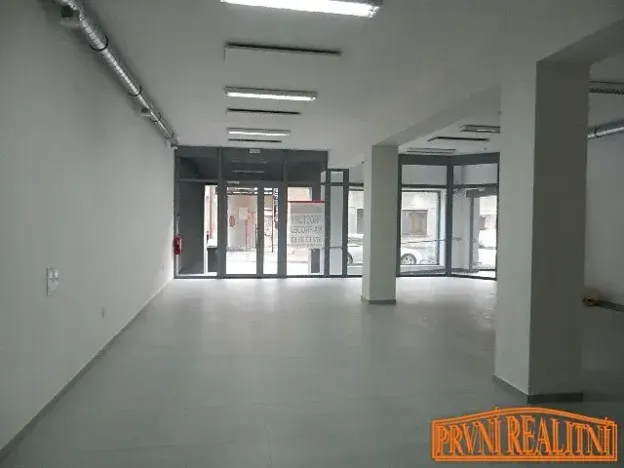 Pronájem obchodního prostoru, Uherský Brod, Seichertova, 132 m2