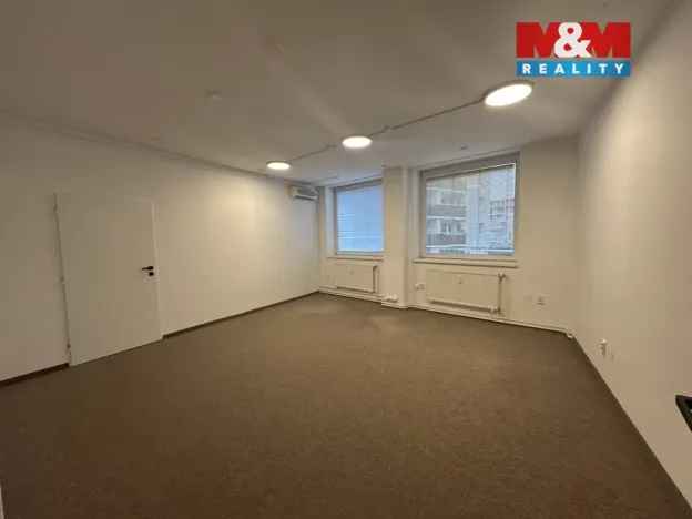 Pronájem kanceláře, Liberec - Liberec IV-Perštýn, Moskevská, 170 m2