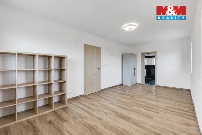 Prodej rodinného domu, Tmaň, K Vodojemu, 188 m2