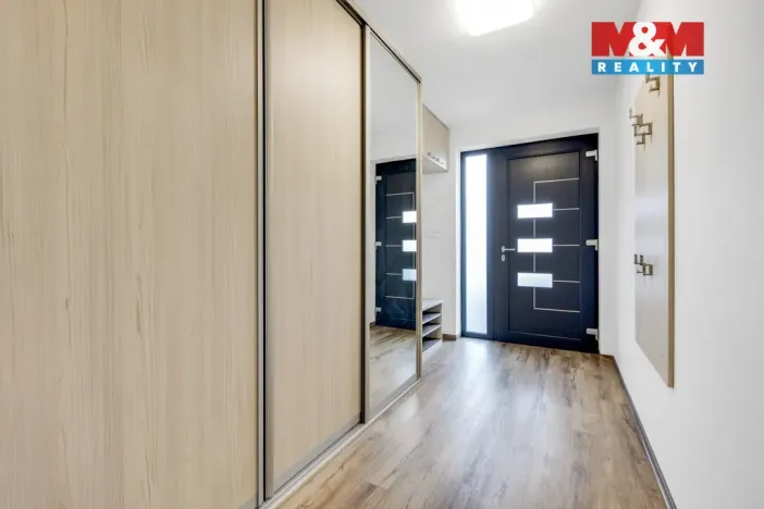 Prodej rodinného domu, Tmaň, K Vodojemu, 188 m2