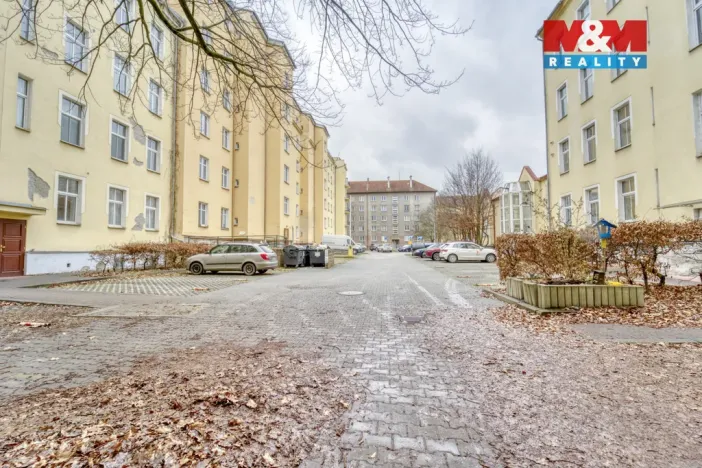 Prodej bytu 1+kk, Plzeň - Východní Předměstí, Plzenecká, 30 m2