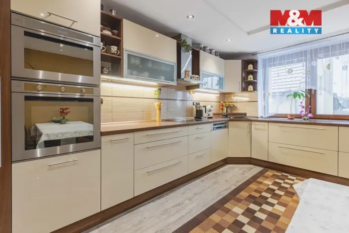 Prodej rodinného domu, Buštěhrad, Bořivojova, 150 m2