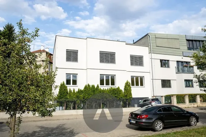 Pronájem bytu 3+kk, Brno, Žabovřeská, 80 m2