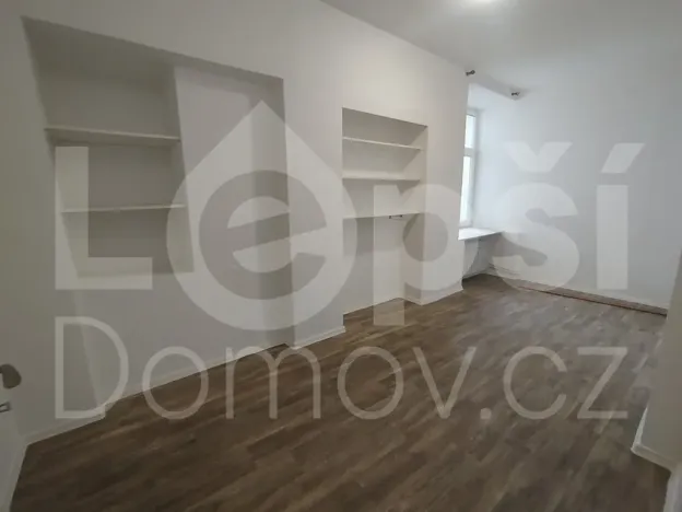 Prodej bytu 2+kk, Jeseník, Husova, 52 m2