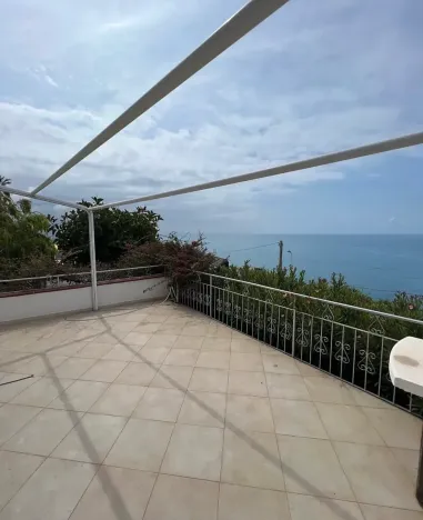 Prodej vily, Scalea, Itálie, 133000 m2