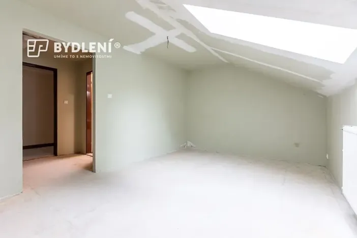 Prodej rodinného domu, Vysoká Pec, 1120 m2