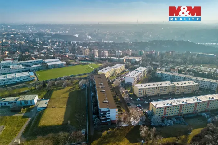 Pronájem bytu 2+kk, Praha - Kobylisy, Chotovická, 43 m2