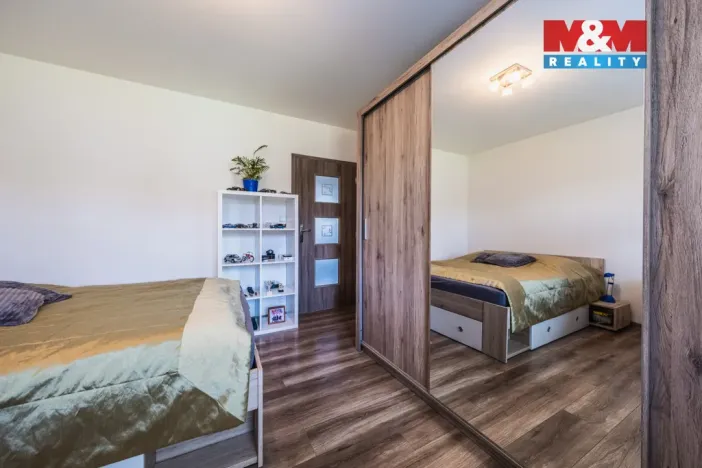 Prodej rodinného domu, Mukařov - Žernovka, K Památníku, 107 m2