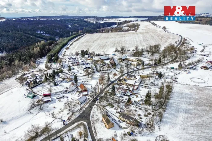 Prodej pozemku pro bydlení, Bezvěrov - Služetín, 817 m2