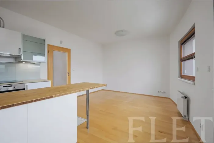 Pronájem bytu 1+kk, Praha - Záběhlice, Mattioliho, 32 m2