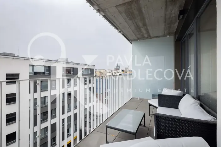 Pronájem bytu 3+kk, Praha - Karlín, Sokolovská, 100 m2