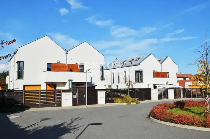 Prodej rodinného domu, Jinočany, Emy Destinové, 139 m2