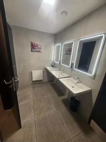 Pronájem restaurace, Harrachov, 103 m2