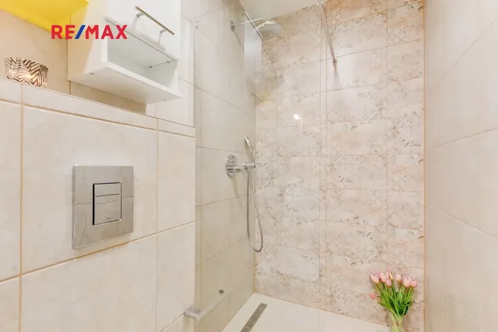 Prodej rodinného domu, Praha - Malešice, Bakalářská, 320 m2