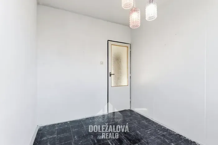 Prodej bytu 3+1, Praha - Střížkov, Rumburská, 59 m2