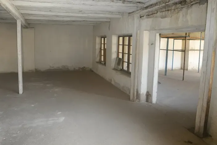 Dražba výrobních prostor, Městec Králové, Palackého, 1826 m2