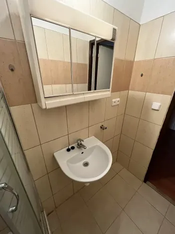 Prodej bytu 1+1, Praha - Černý Most, Bouřilova, 43 m2