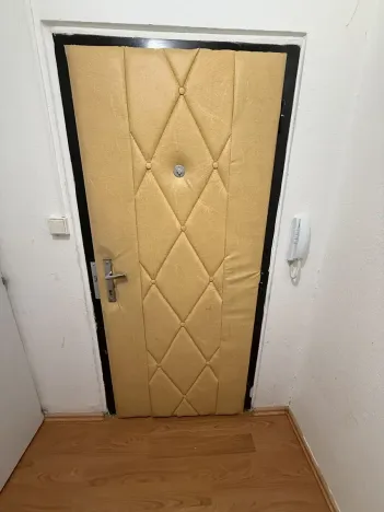 Prodej bytu 1+1, Praha - Černý Most, Bouřilova, 43 m2