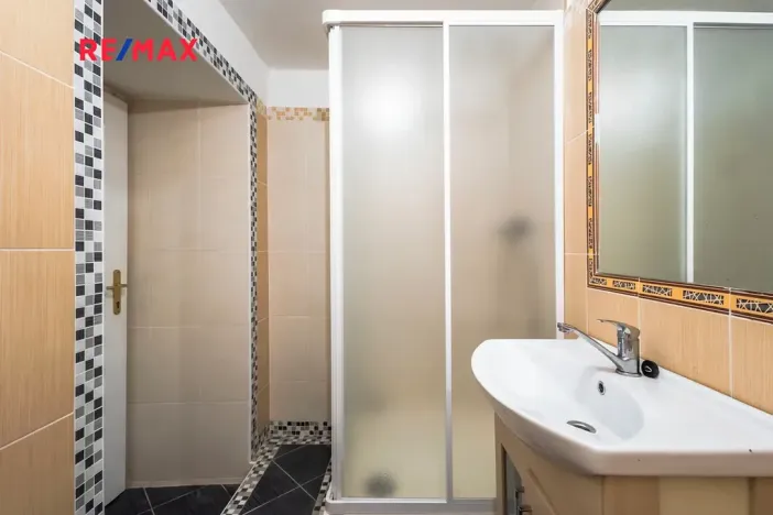 Prodej rodinného domu, Čenkovice, 175 m2