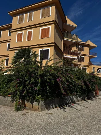 Prodej bytu 3+kk, Scalea, Kalábrie, Itálie, 52 m2