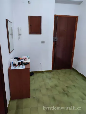 Prodej bytu 3+1, Via Michelangelo, Scalea, Kalábrie, Itálie, 120 m2