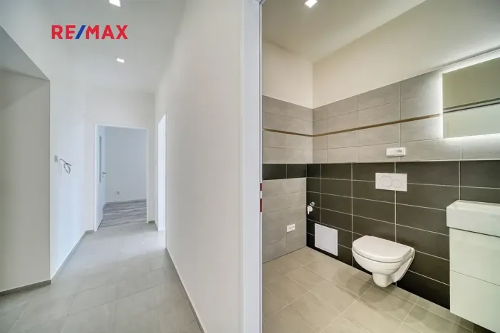 Pronájem bytu 2+kk, Chlumec nad Cidlinou, Rooseveltova, 51 m2