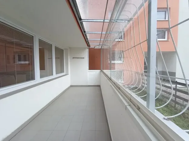 Prodej bytu 4+kk, Praha, Proutěná, 94 m2