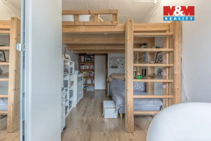 Prodej bytu 3+1, Mladá Boleslav - Čejetice, Koněvova, 86 m2