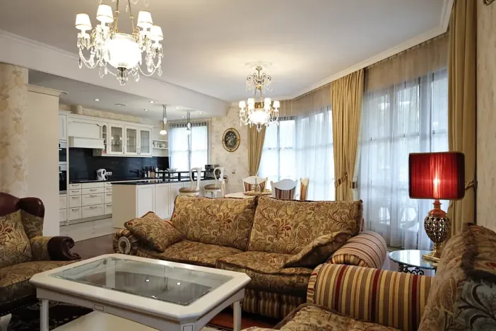 Prodej bytu 4+1, Karlovy Vary, Tylova, 182 m2