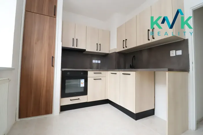 Pronájem bytu 2+1, Sokolov, Nádražní, 50 m2