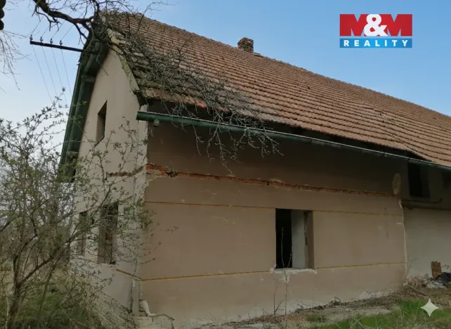 Prodej rodinného domu, Ostřetín, 250 m2