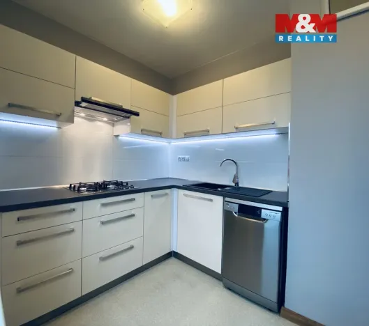 Pronájem bytu 2+1, Český Těšín, Tovární, 50 m2