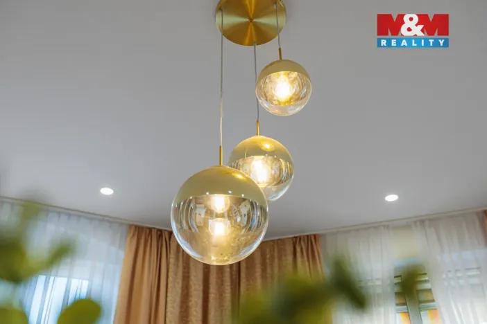 Prodej bytu 2+1, Karlovy Vary, Bělehradská, 96 m2