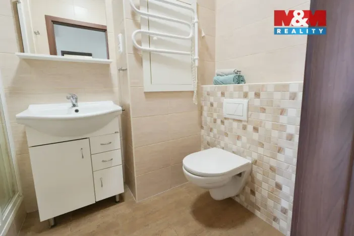 Prodej bytu 4+1, Kladno - Kročehlavy, Dánská, 70 m2