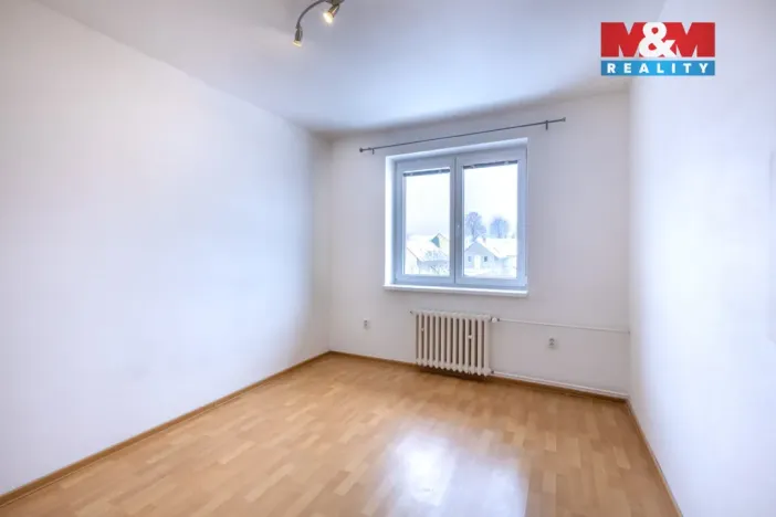 Prodej bytu 3+1, Slavětín, Nádražní, 65 m2