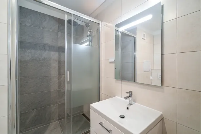 Pronájem bytu 2+kk, Praha - Holešovice, U Pergamenky, 37 m2