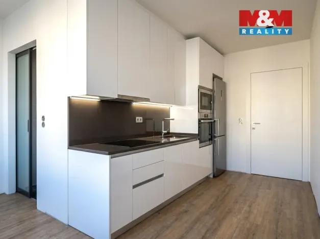 Prodej bytu 3+1, Strakonice - Strakonice II, Dukelská, 76 m2