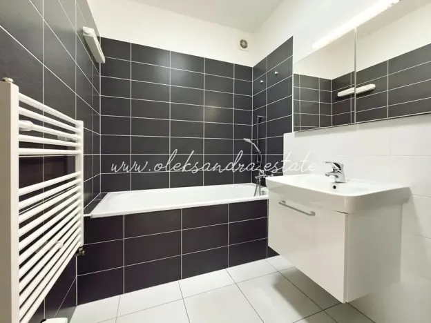 Prodej bytu 2+kk, Praha - Letňany, Chlebovická, 60 m2