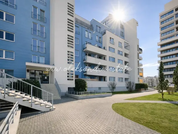 Prodej bytu 2+kk, Praha - Letňany, Chlebovická, 60 m2