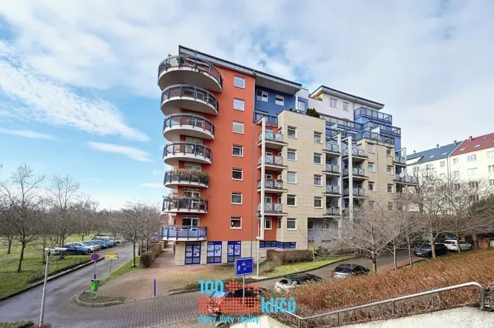 Pronájem bytu 2+1, Praha - Vysočany, Nepilova, 64 m2