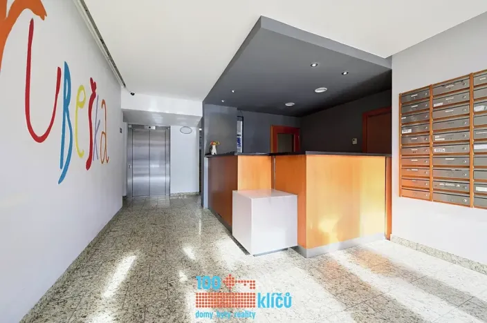 Pronájem bytu 2+1, Praha - Vysočany, Nepilova, 64 m2