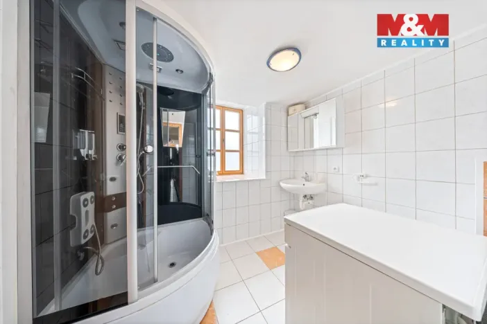 Prodej rodinného domu, Stříbřec - Libořezy, 197 m2