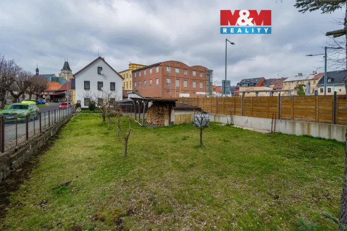 Prodej komerčního pozemku, Frýdlant, Vrchlického, 225 m2