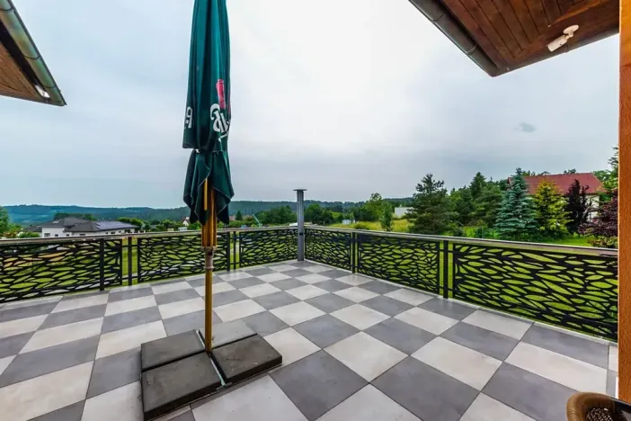 Prodej rodinného domu, Buš, 375 m2