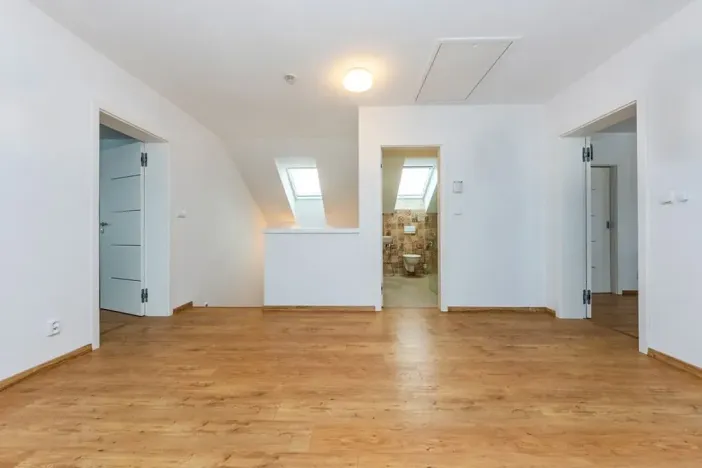 Prodej rodinného domu, Křížkový Újezdec, 228 m2