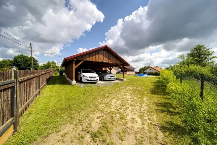 Prodej rodinného domu, Srby, 171 m2