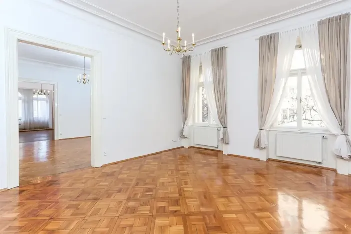 Pronájem kanceláře, Praha - Vinohrady, Anny Letenské, 160 m2