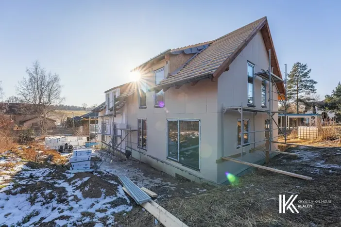 Prodej rodinného domu, Kamenice, Vnitřní, 123 m2