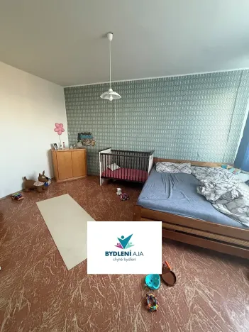 Prodej bytu 1+1, Krupka, Karla Čapka, 36 m2