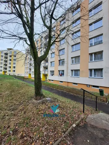 Prodej bytu 2+1, Krupka, Karla Čapka, 61 m2